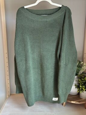 Fantic Original B1407 Army Green Ribbed Drop Shoulder‎ Pull On Knit
Sweater Sz S